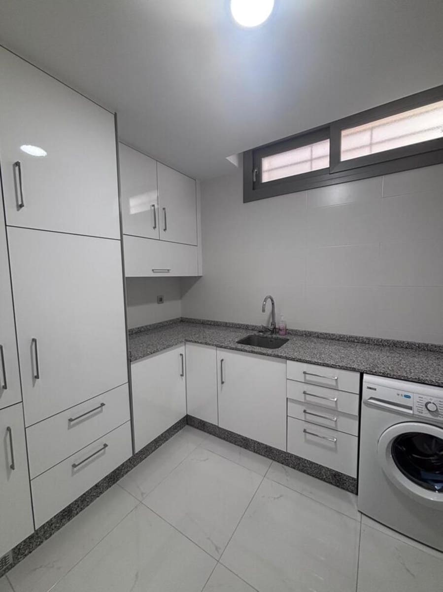 5 quarto Moradia para venda em Villamartin - 699 000 € (Ref: 9801265)