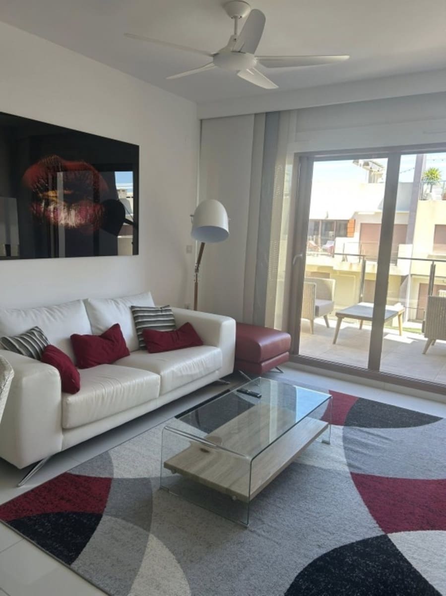 2 bedroom Penthouse for sale in Torre de la Horadada - € 345,000 (Ref: 9801266)