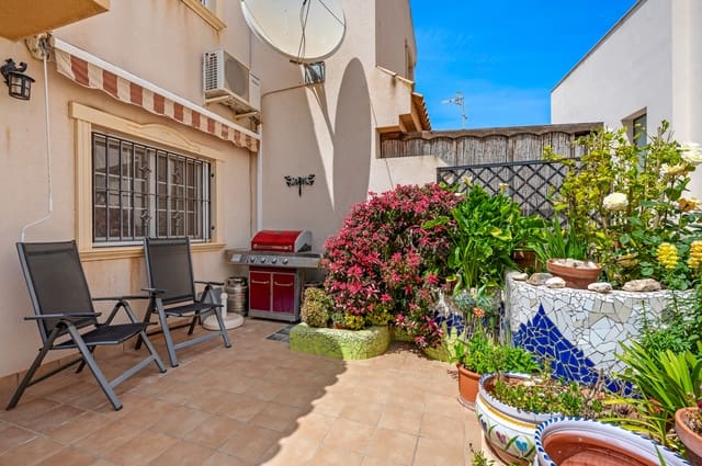 2 bedroom Townhouse for sale in San Miguel de Salinas with pool garage - € 189,500 (Ref: 9804078)