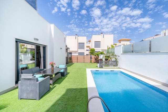 5 soveværelse Villa til salg i El Molino, Torrevieja med swimmingpool - € 559.000 (Ref: 9806225)