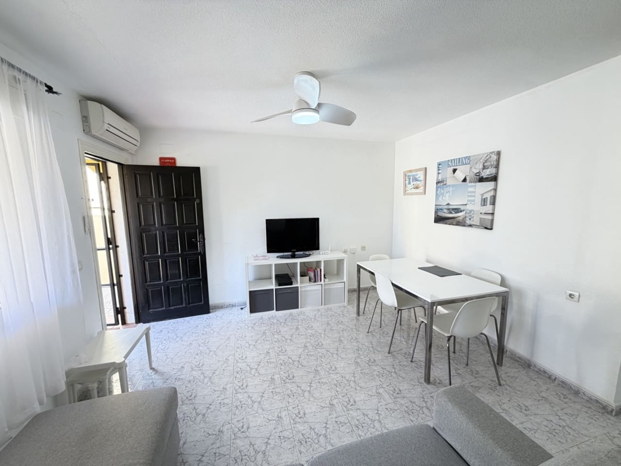 2 sypialnia Apartament na sprzedaż w Villamartin z basenem - 159 995 € (Ref: 9806235)