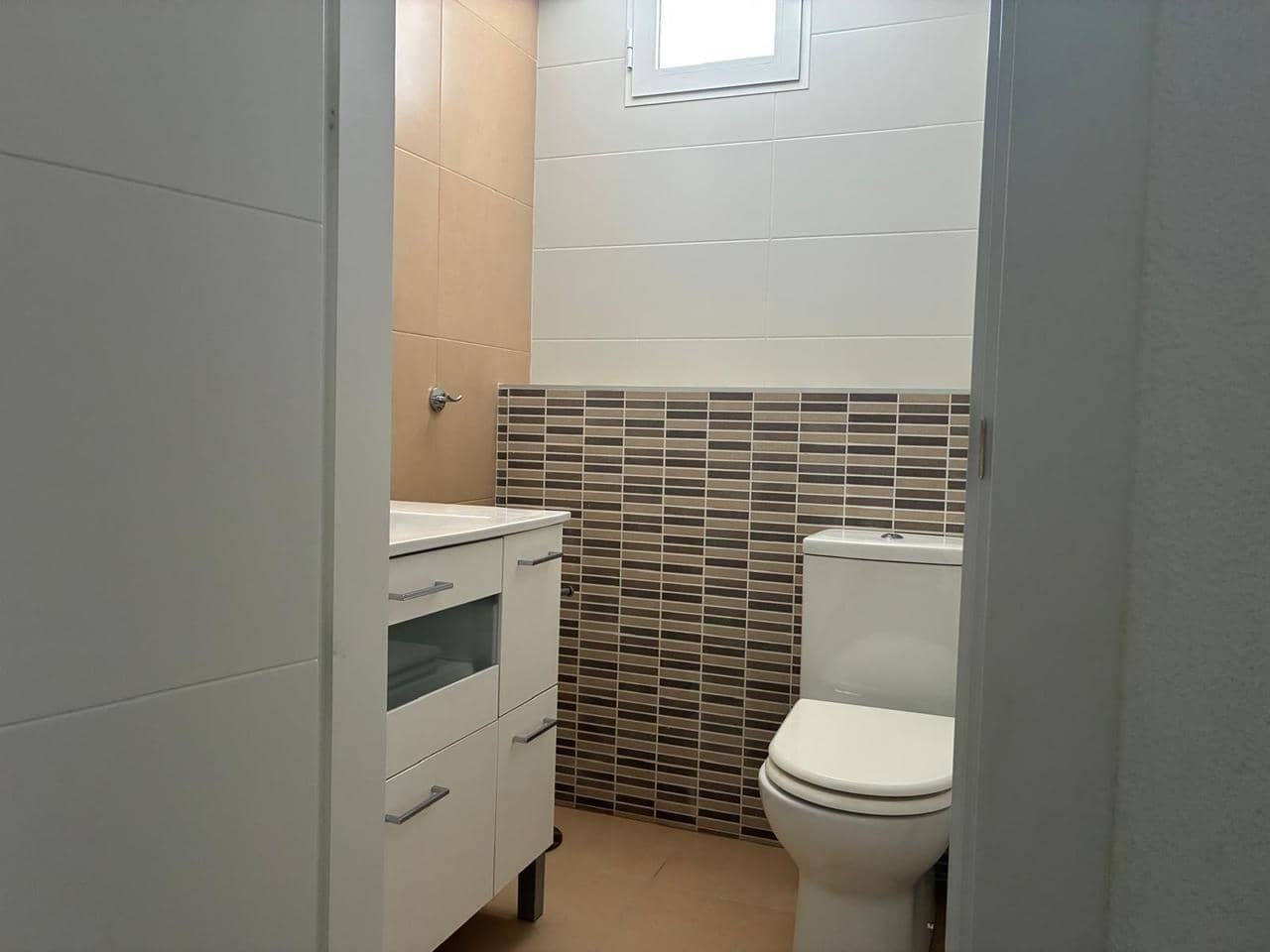 4 camera da letto Appartamento in vendita in Torrevieja con piscina - 275.000 € (Rif: 9807789)