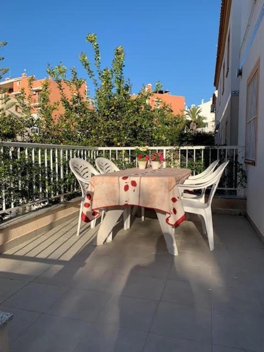 4 camera da letto Appartamento in vendita in Torrevieja con piscina - 275.000 € (Rif: 9807789)