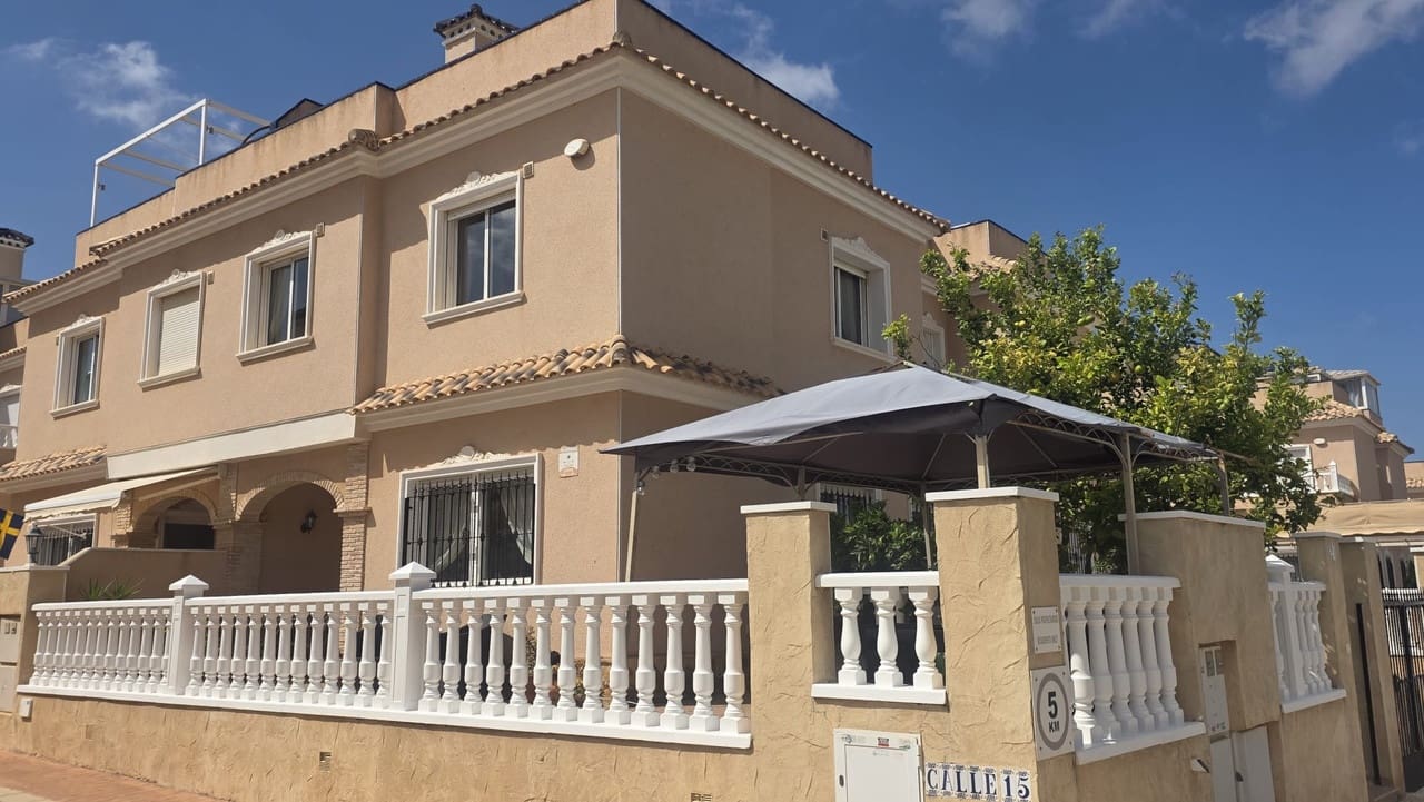 3 sypialnia Willa na sprzedaż w Orihuela Costa - 285 000 € (Ref: 9807790)