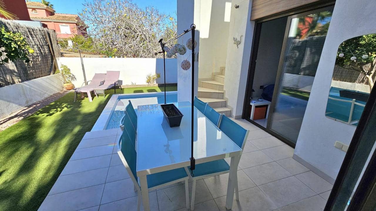 2 sypialnia Willa na sprzedaż w Orihuela Costa - 299 000 € (Ref: 9807792)