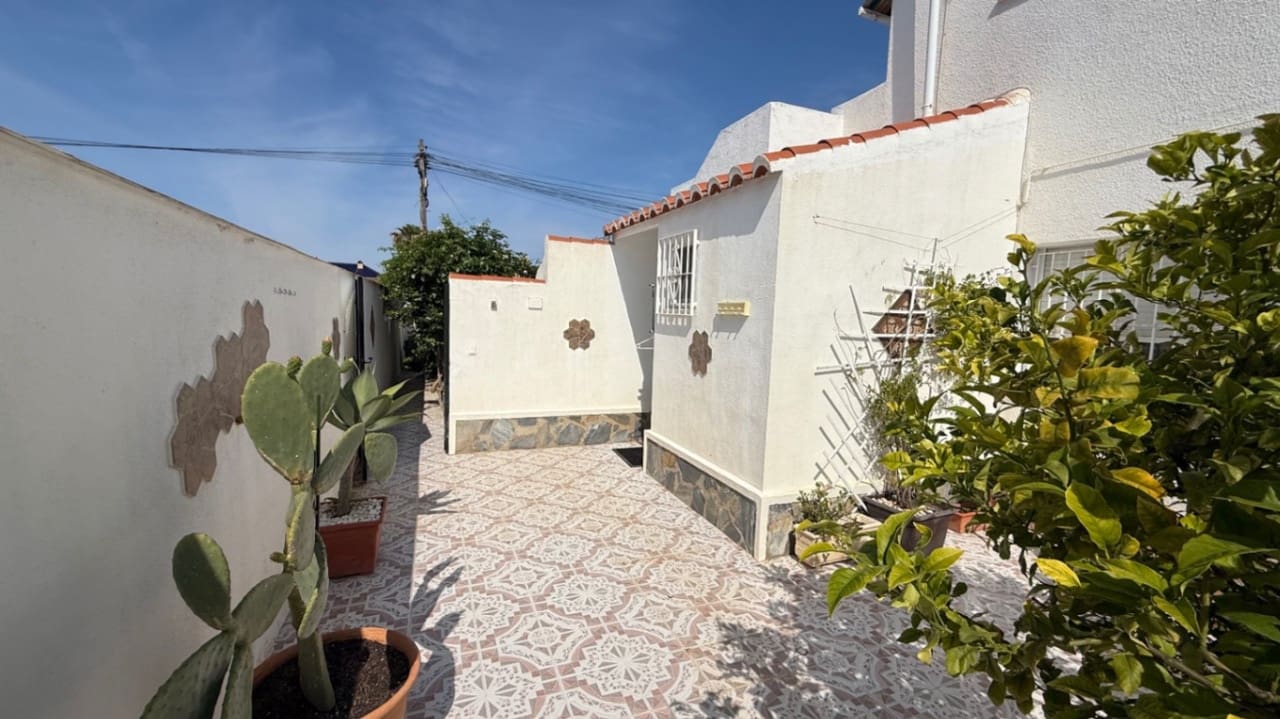 3 camera da letto Casa in vendita in Torrevieja - 389.000 € (Rif: 9811325)