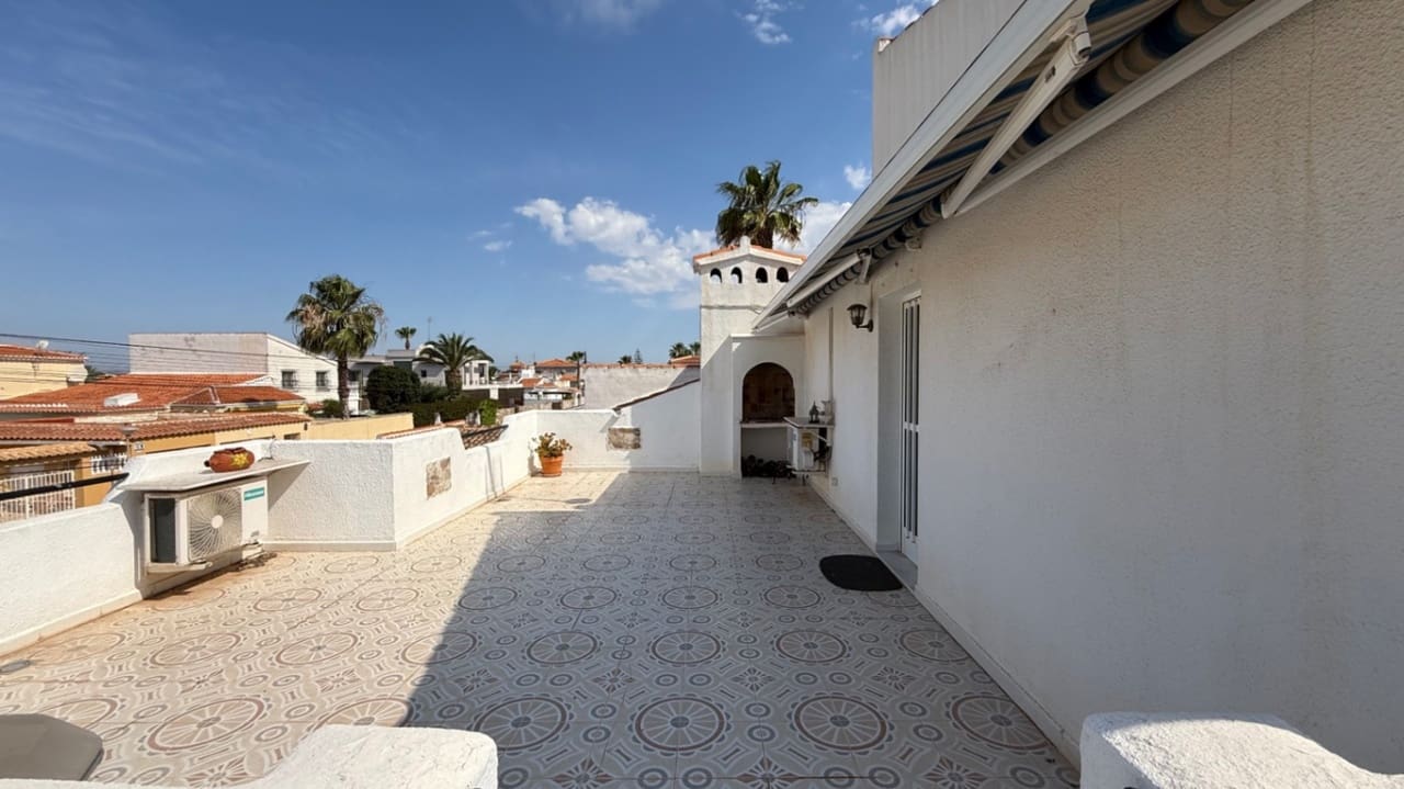 3 camera da letto Casa in vendita in Torrevieja - 389.000 € (Rif: 9811325)