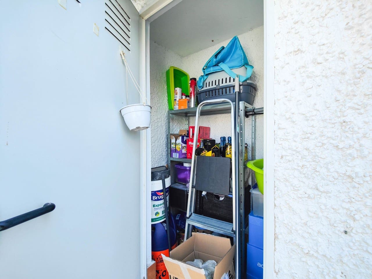 2 slaapkamer Huis te koop in Torrevieja - € 129.900 (Ref: 9811326)