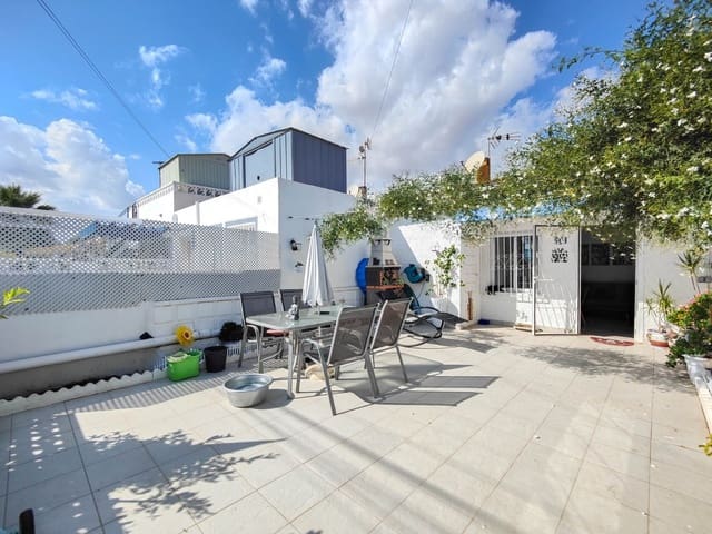 2 bedroom Townhouse for sale in El Molino, Torrevieja - € 129,900 (Ref: 9811327)