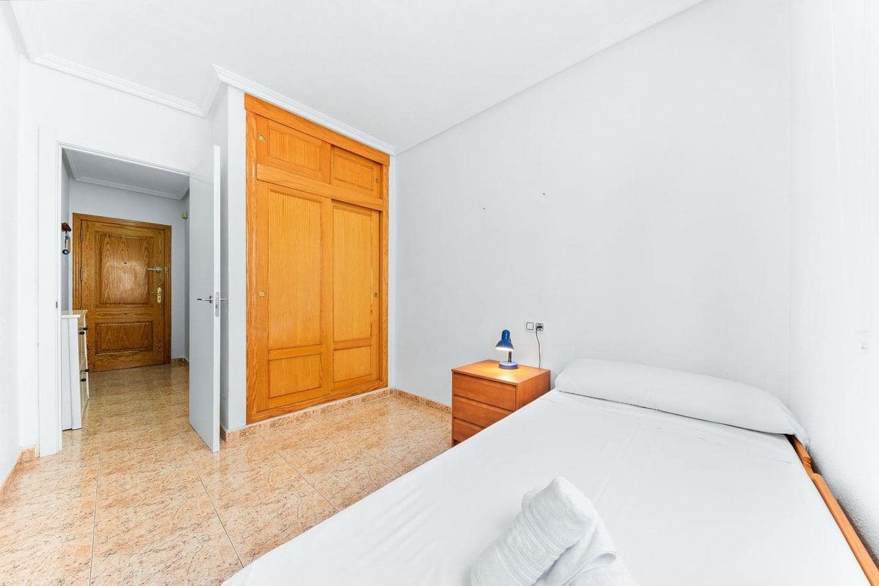 3 sovrum Lägenhet till salu i Torrevieja - 155 900 € (Ref: 9811328)