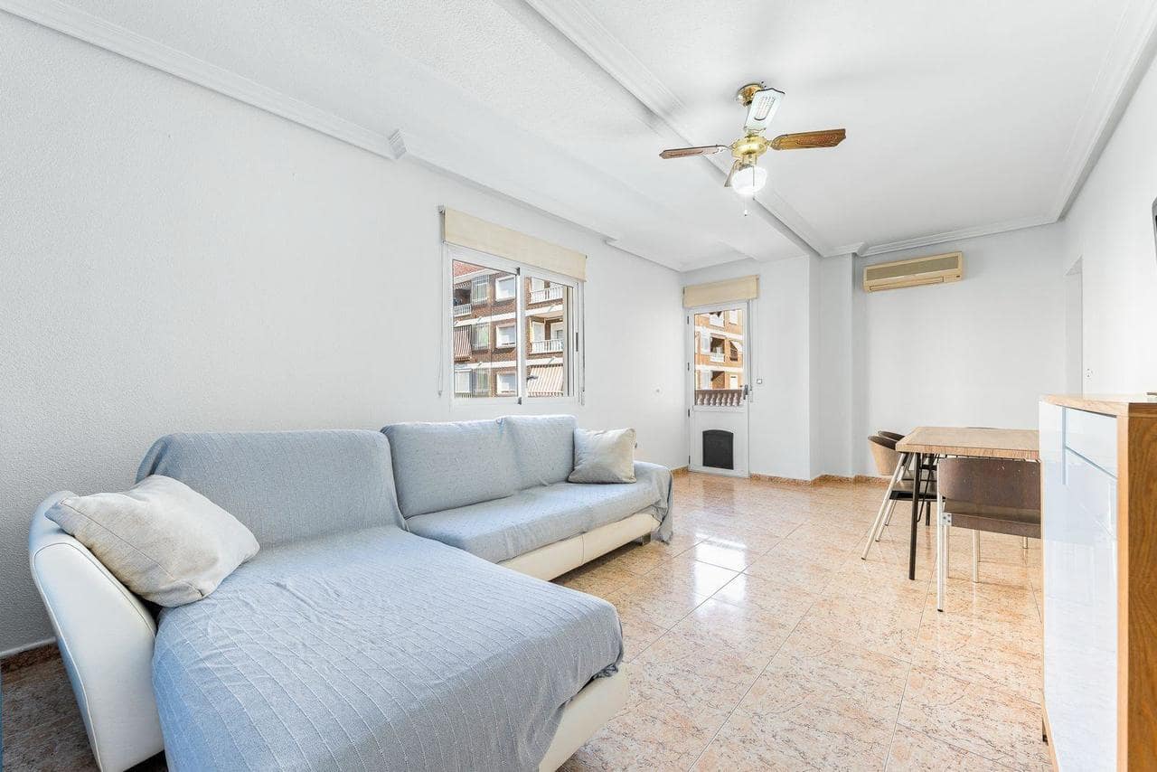 3 sovrum Lägenhet till salu i Torrevieja - 155 900 € (Ref: 9811328)