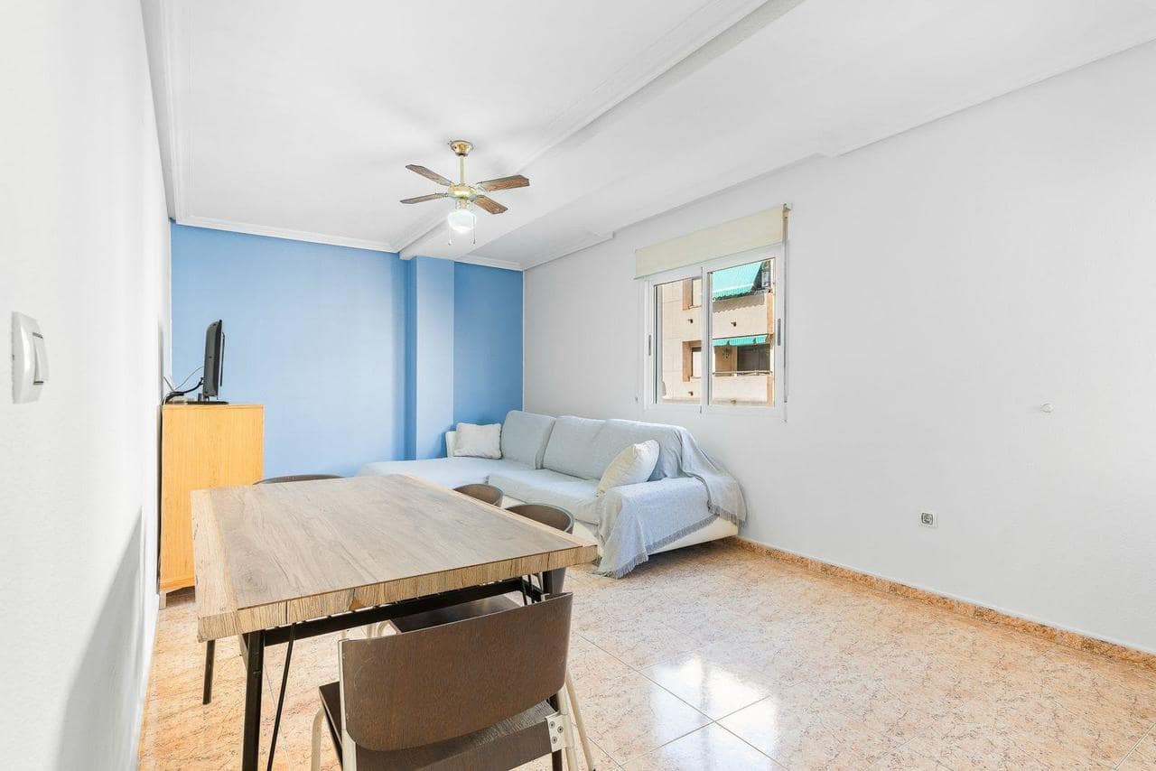 3 sovrum Lägenhet till salu i Torrevieja - 155 900 € (Ref: 9811328)