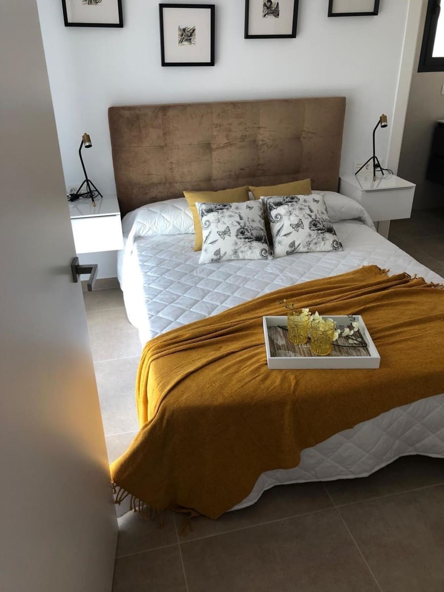 3 makuuhuone Huvila myytävänä paikassa Benijofar mukana uima-altaan - 425 000 € (Ref: 9811332)
