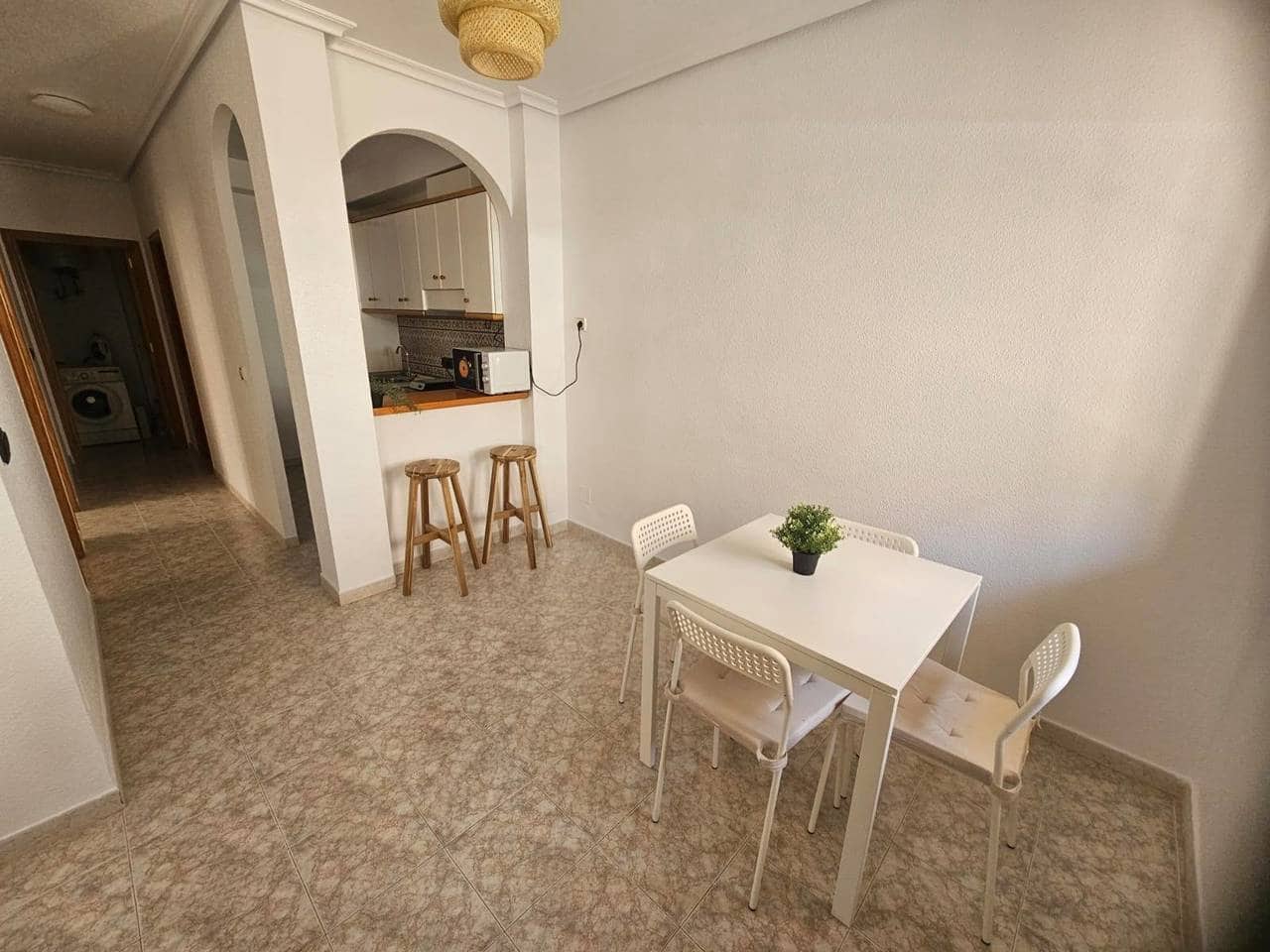 2 Zimmer Bungalow zu verkaufen in Orihuela Costa mit Pool - 185.000 € (Ref: 9811335)