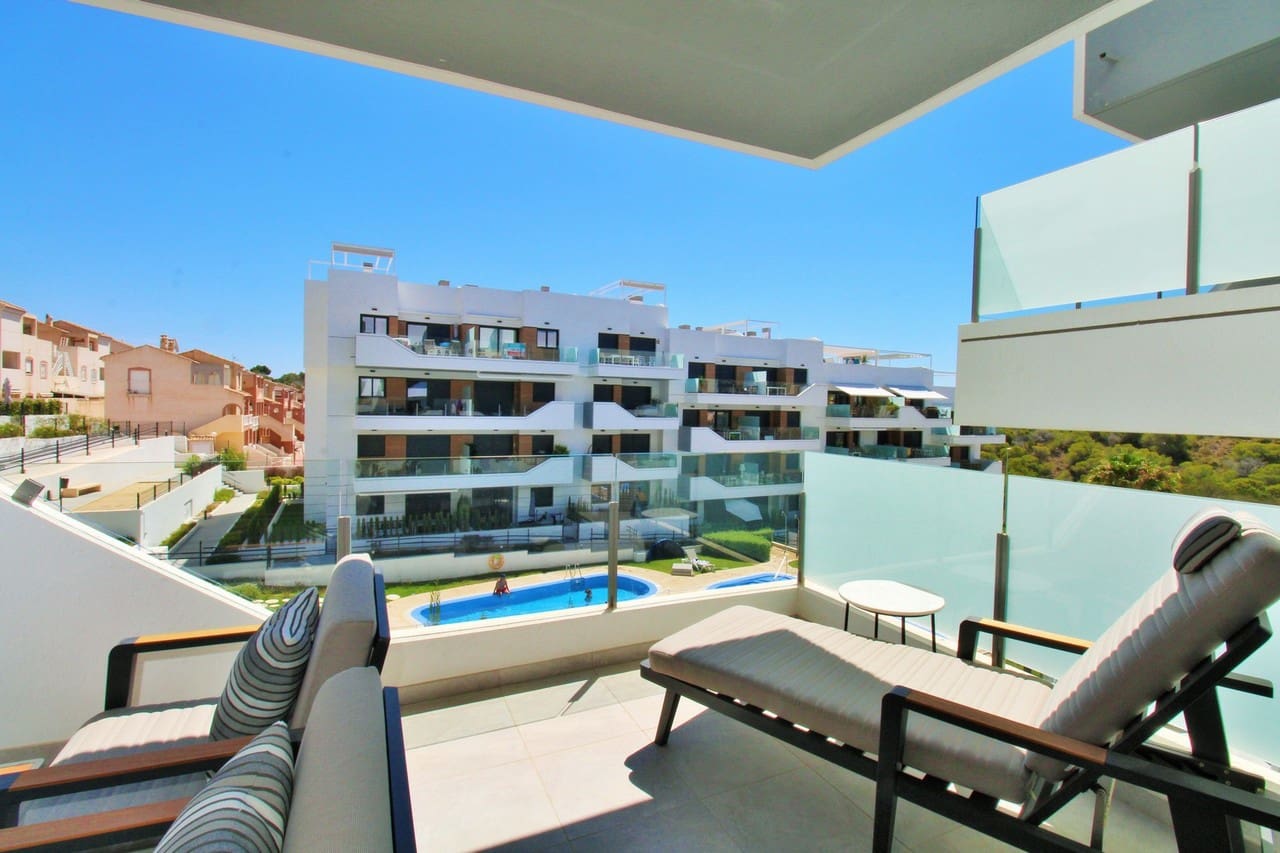 2 bedroom Apartment for sale in Villamartin with pool garage - € 229,000 (Ref: 9813224)