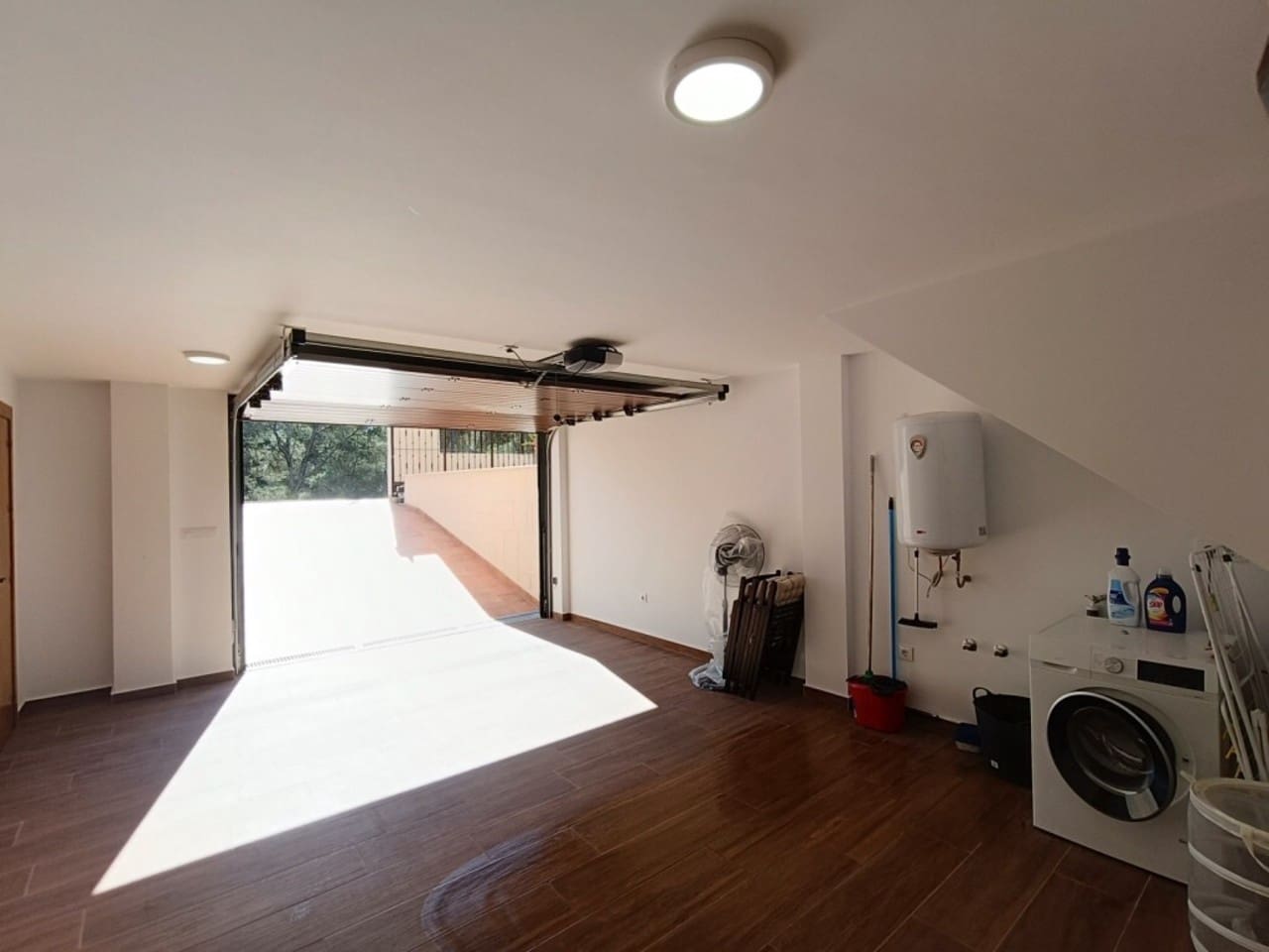 5 bedroom Villa for sale in Pilar de la Horadada with pool - € 785,000 (Ref: 9813231)