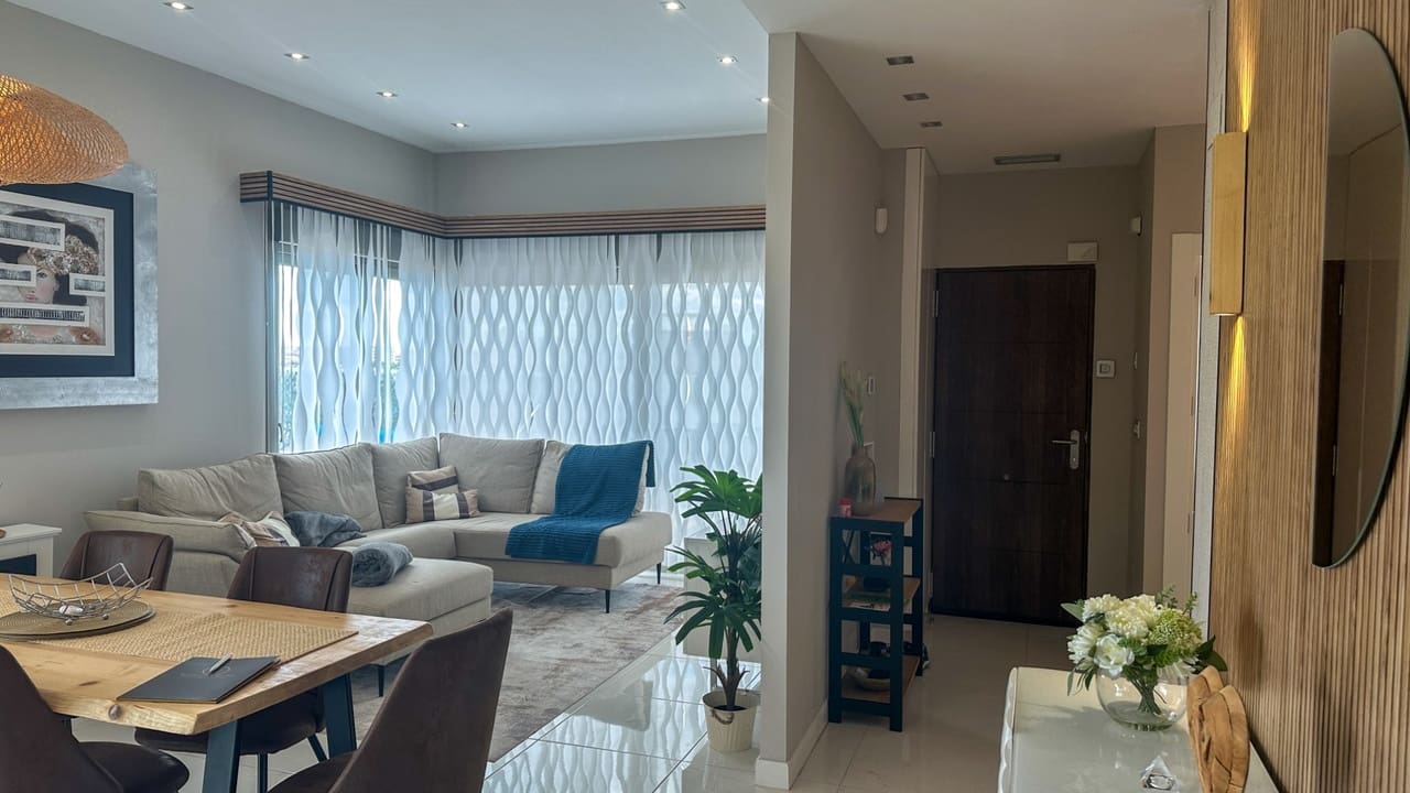 5 Zimmer Villa zu verkaufen in Orihuela Costa - 675.000 € (Ref: 9813233)