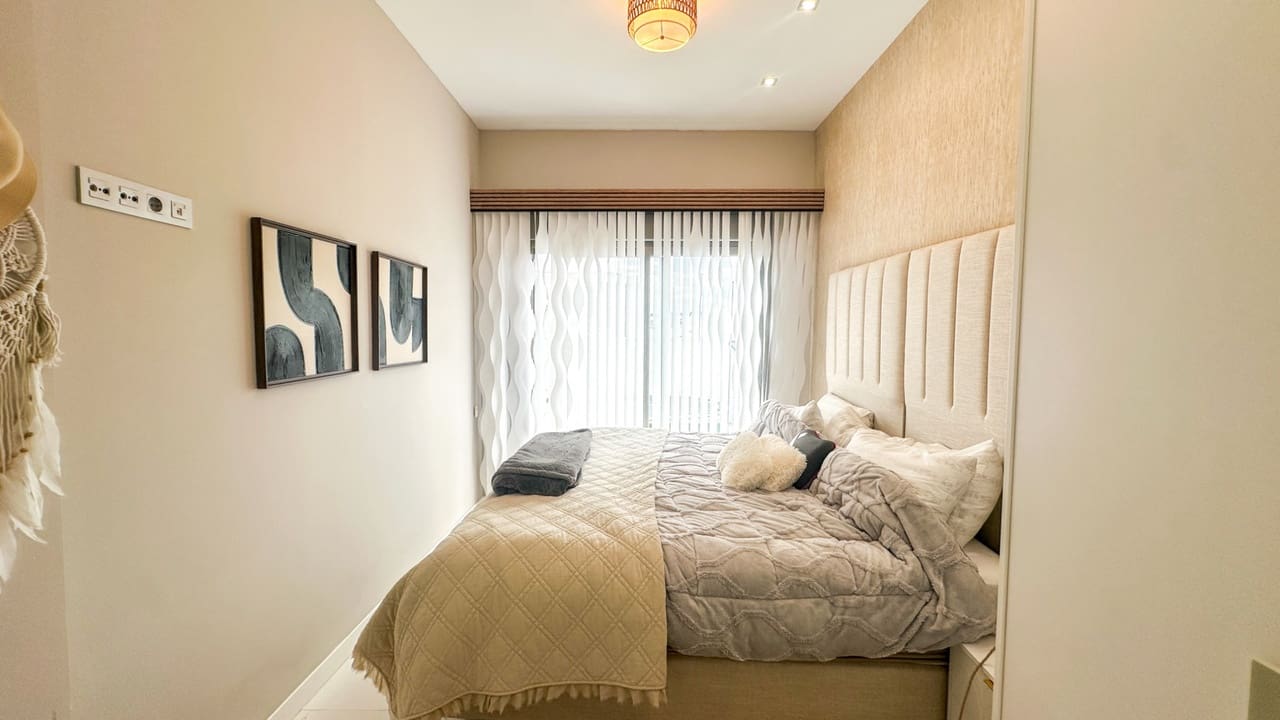 5 Zimmer Villa zu verkaufen in Orihuela Costa - 675.000 € (Ref: 9813233)