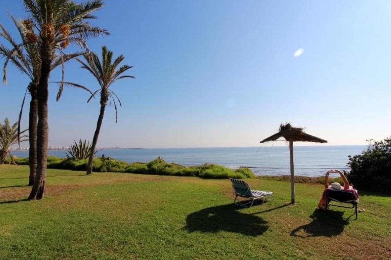2 sypialnia Penthouse na sprzedaż w Torrevieja z basenem - 258 150 € (Ref: 9813234)