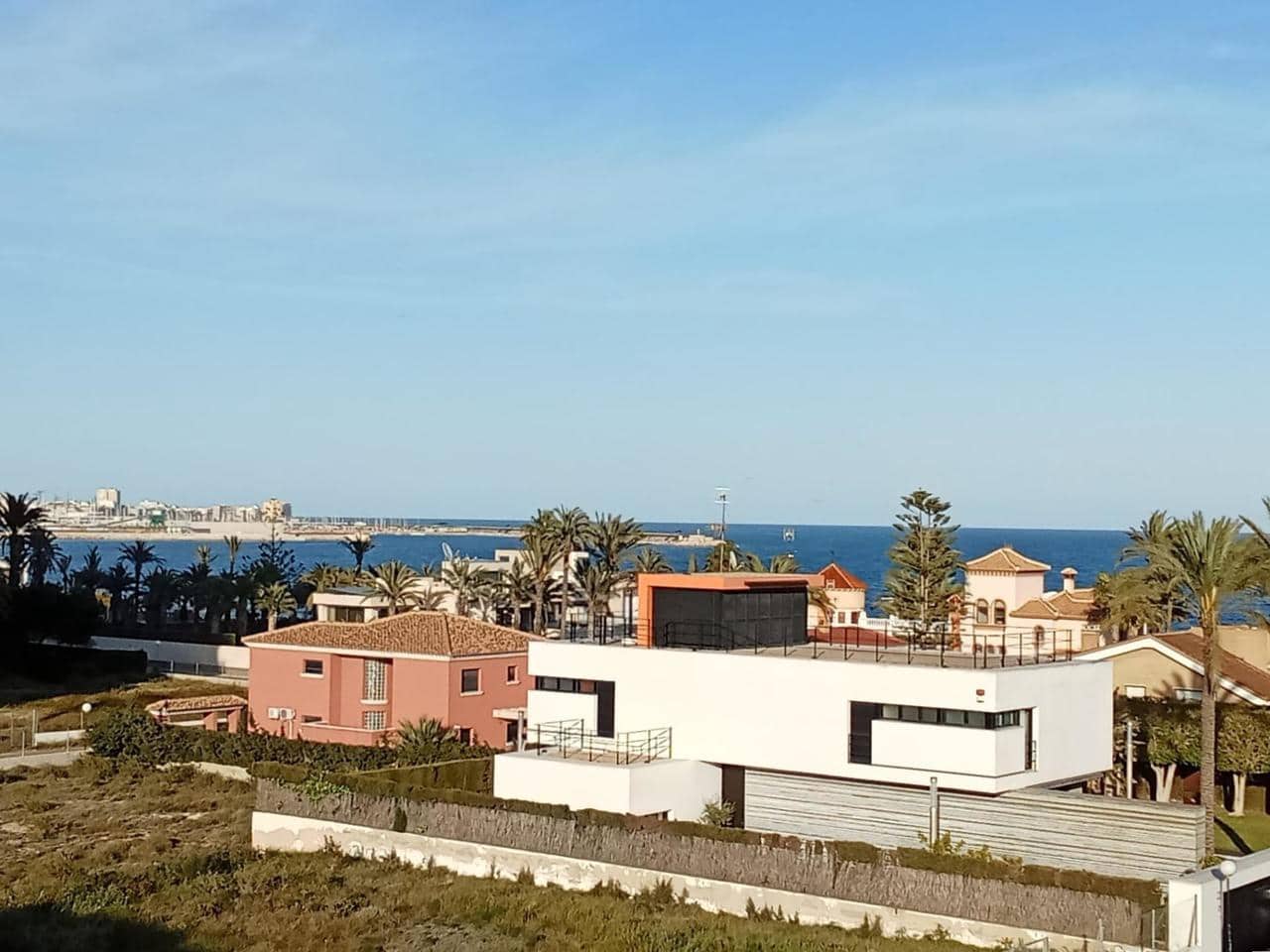 2 sypialnia Penthouse na sprzedaż w Torrevieja z basenem - 258 150 € (Ref: 9813234)