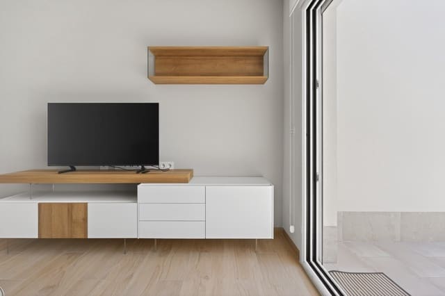 Apartamento de 2 habitaciones en Zona Pueblo, Guardamar del Segura en venta - 325.000 € (Ref: 9813235)