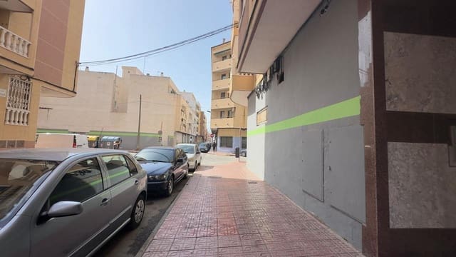 2 Zimmer Apartment zu verkaufen in El Molino, Torrevieja mit Pool - 134.900 € (Ref: 9813240)