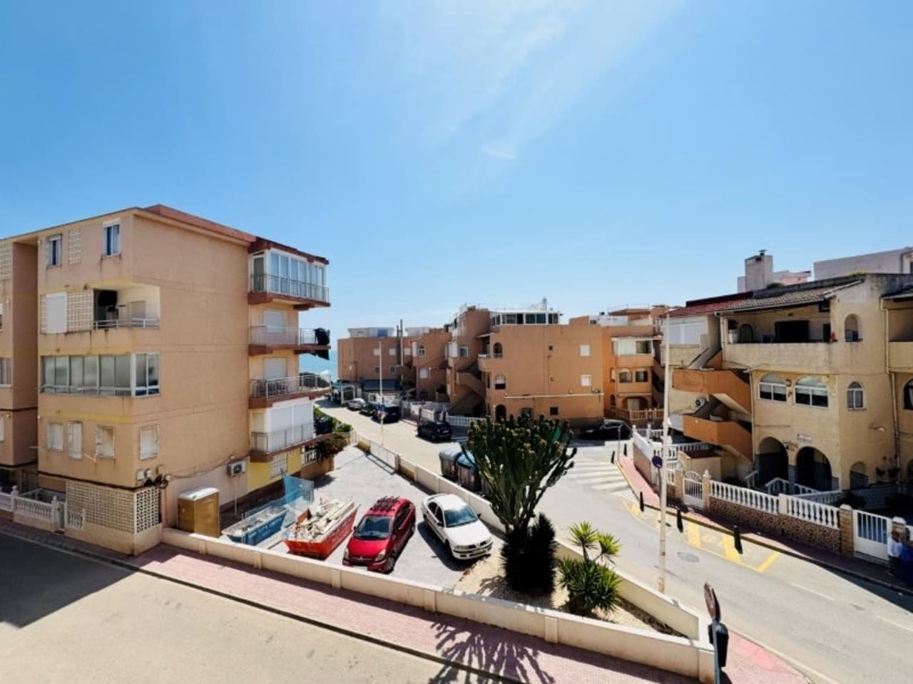 Apartamento de 2 habitaciones en La Mata en venta - 154.000 € (Ref: 9813242)