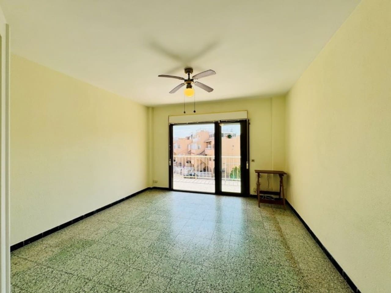 Apartamento de 2 habitaciones en La Mata en venta - 154.000 € (Ref: 9813242)