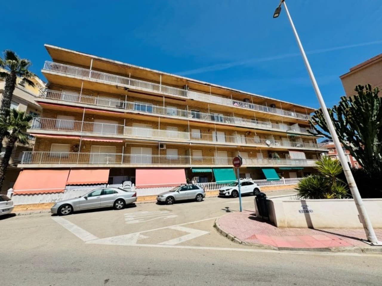 Apartamento de 2 habitaciones en La Mata en venta - 154.000 € (Ref: 9813242)