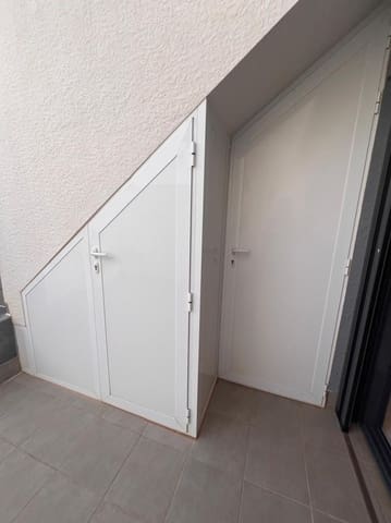 Ático de 2 habitaciones en Zona Pueblo, Guardamar del Segura en venta con piscina - 295.000 € (Ref: 9813243)