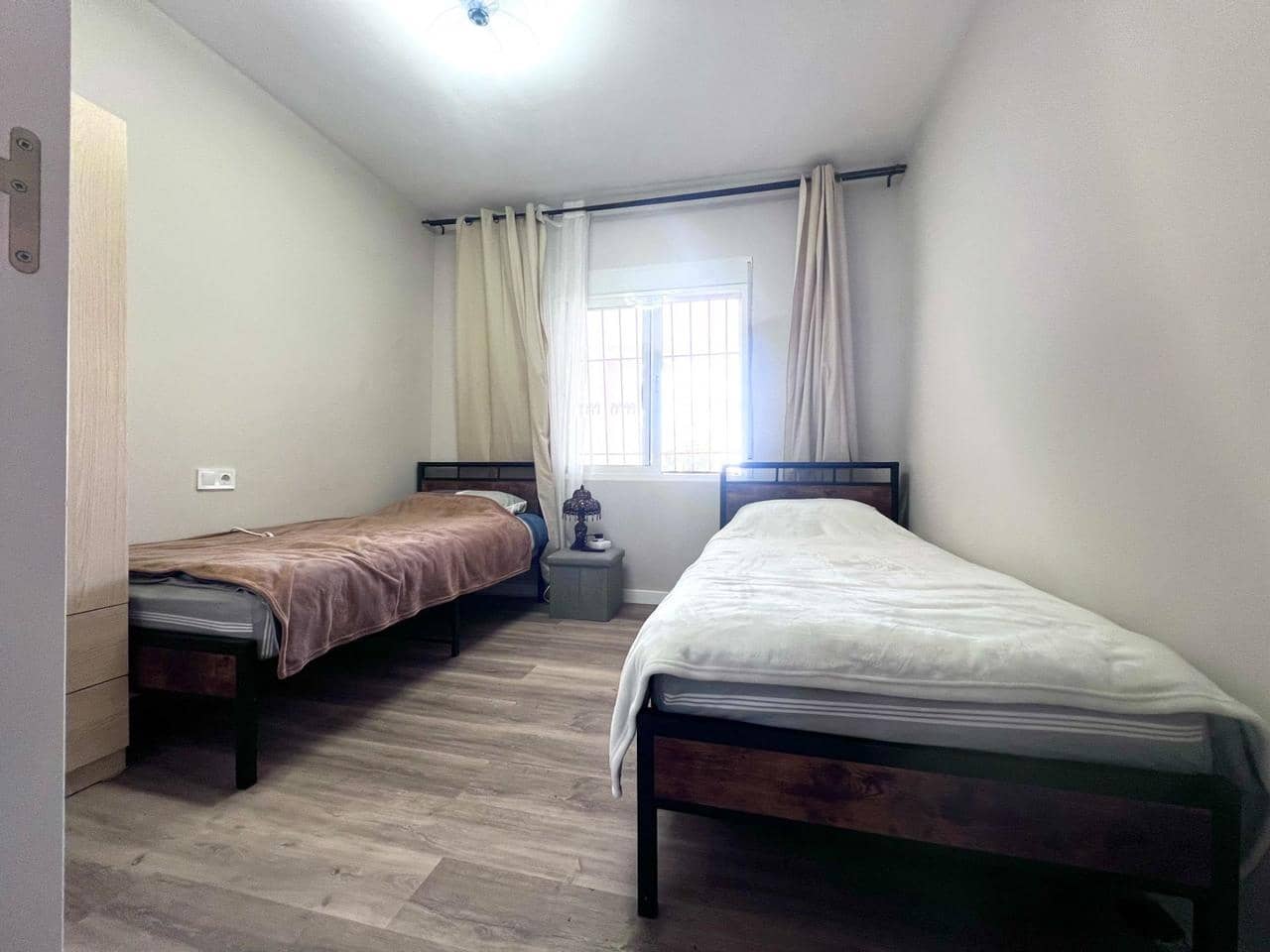 Bungalow de 2 habitaciones en Orihuela Costa en venta - 164.900 € (Ref: 9813735)