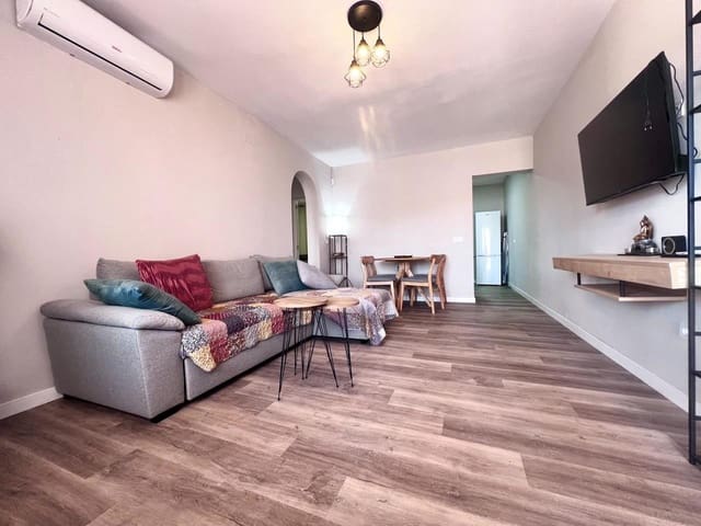 Bungalow de 2 habitaciones en Dehesa de Campoamor, Orihuela en venta - 164.900 € (Ref: 9813735)