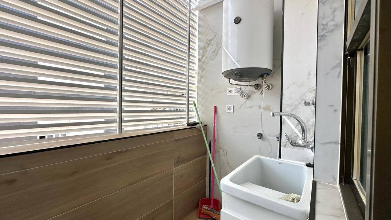 3 bedroom Apartment for sale in Torrevieja - € 179,900 (Ref: 9813736)