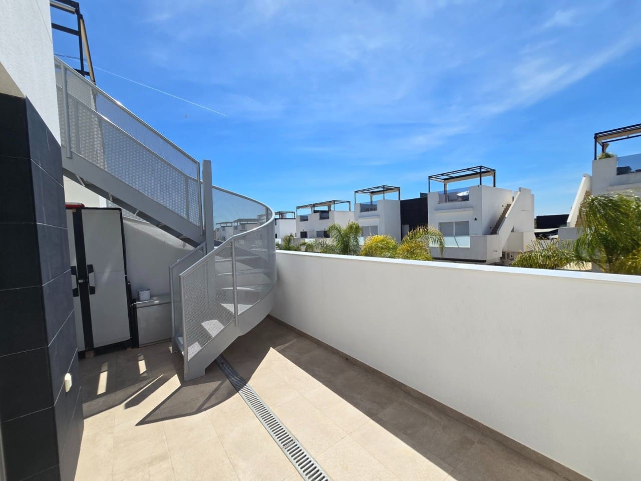 Casa de 3 habitaciones en Ciudad Quesada en venta - 359.900 € (Ref: 9814273)