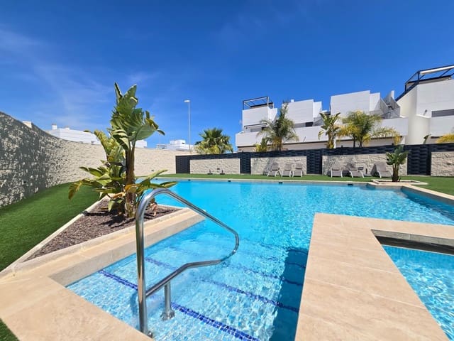 Casa de 3 habitaciones en Ciudad Quesada, Rojales en venta - 359.900 € (Ref: 9814273)