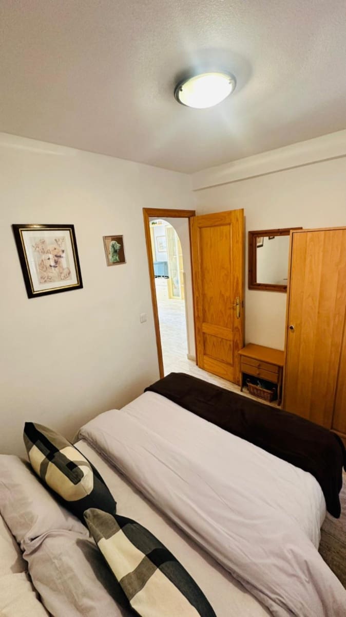 2 sovrum Lägenhet till salu i Torrevieja - 129 000 € (Ref: 9814277)