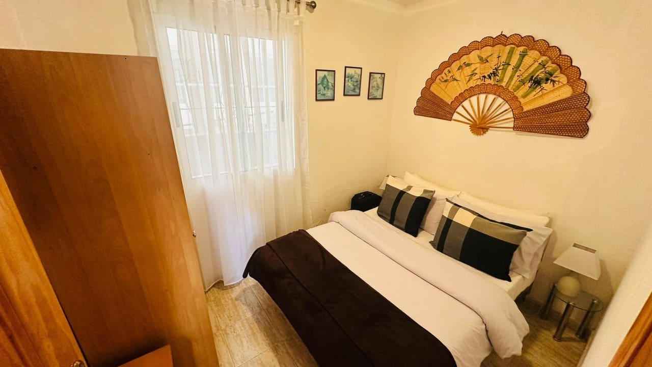 2 sovrum Lägenhet till salu i Torrevieja - 129 000 € (Ref: 9814277)