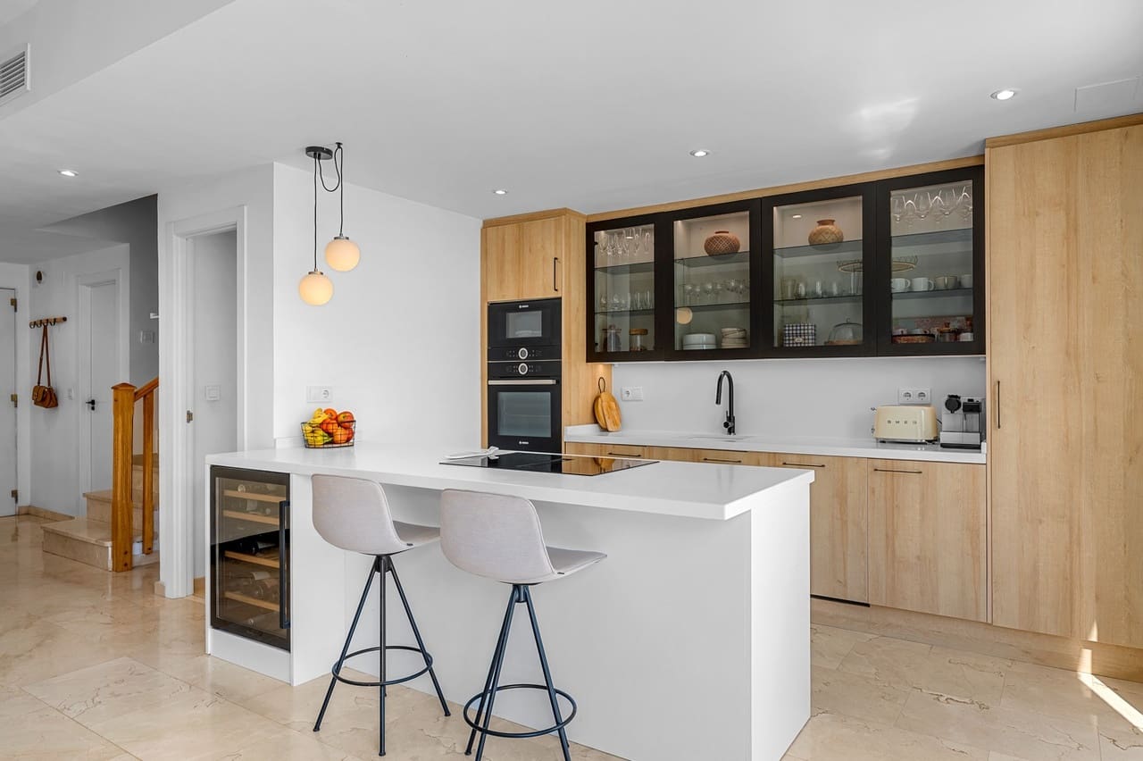4 Zimmer Haus zu verkaufen in Alicante / Alacant Stadt mit Pool - 669.000 € (Ref: 9815675)