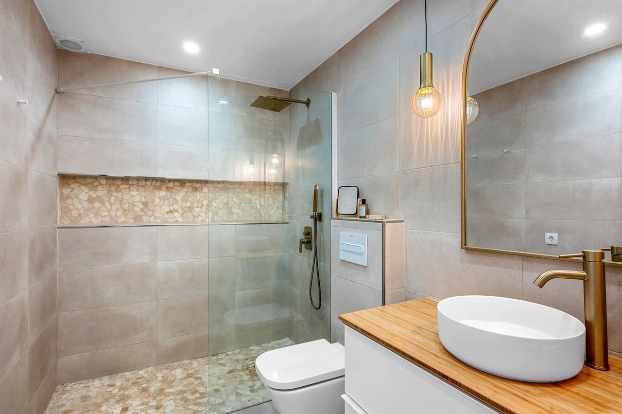 4 Zimmer Haus zu verkaufen in Alicante / Alacant Stadt mit Pool - 669.000 € (Ref: 9815675)