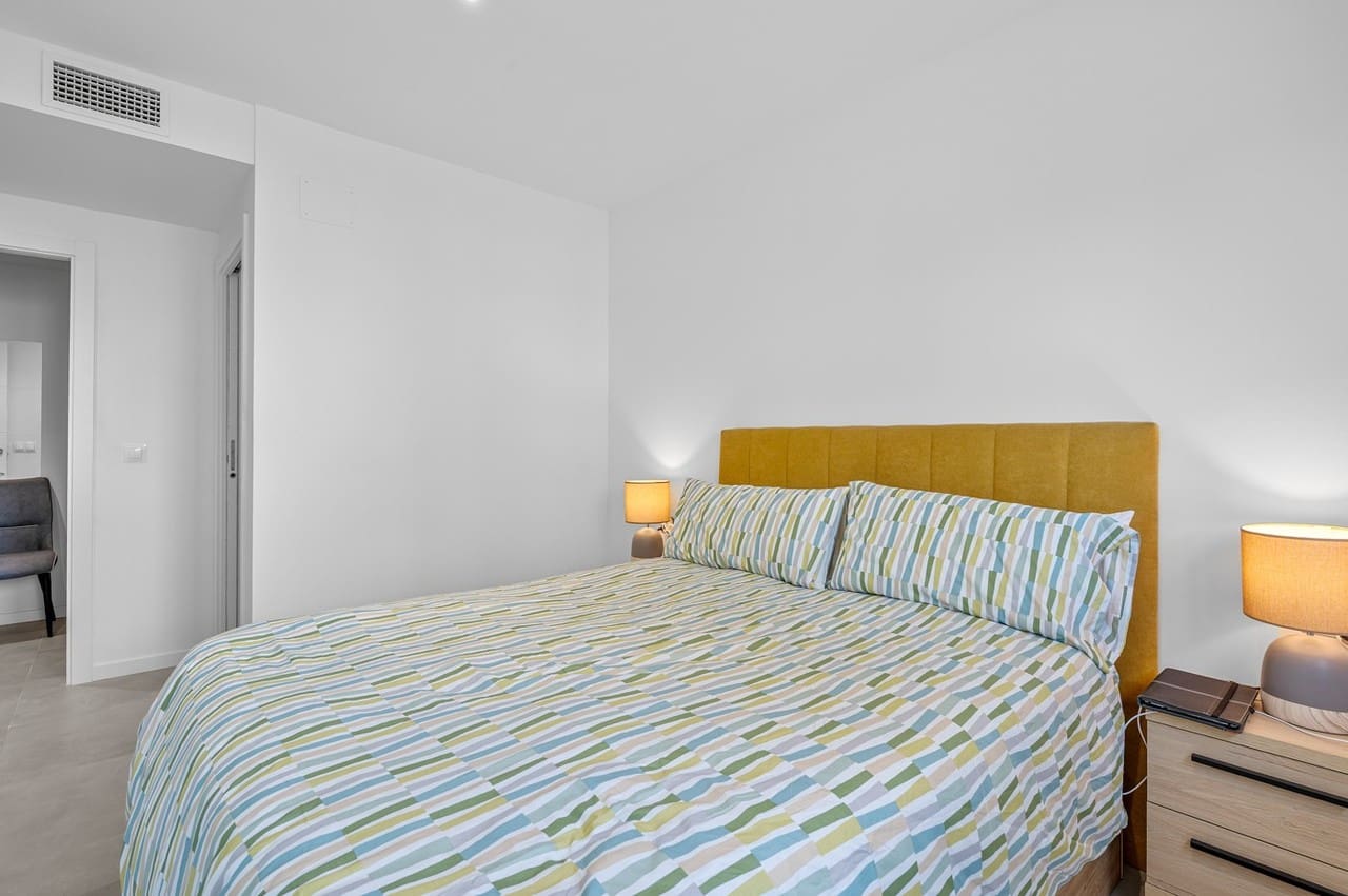 3 sovrum Lägenhet till salu i Dehesa de Campoamor - 349 000 € (Ref: 9817795)