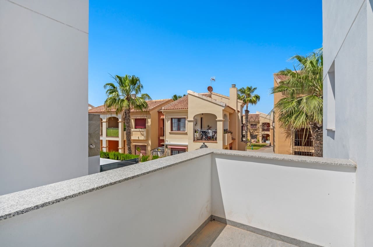 3 sovrum Villa till salu i Torrevieja - 479 000 € (Ref: 9817796)