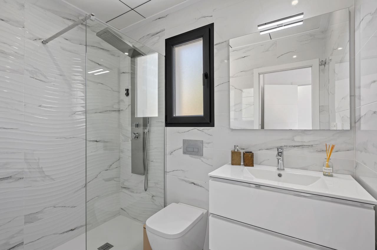 3 sovrum Villa till salu i Torrevieja - 479 000 € (Ref: 9817796)