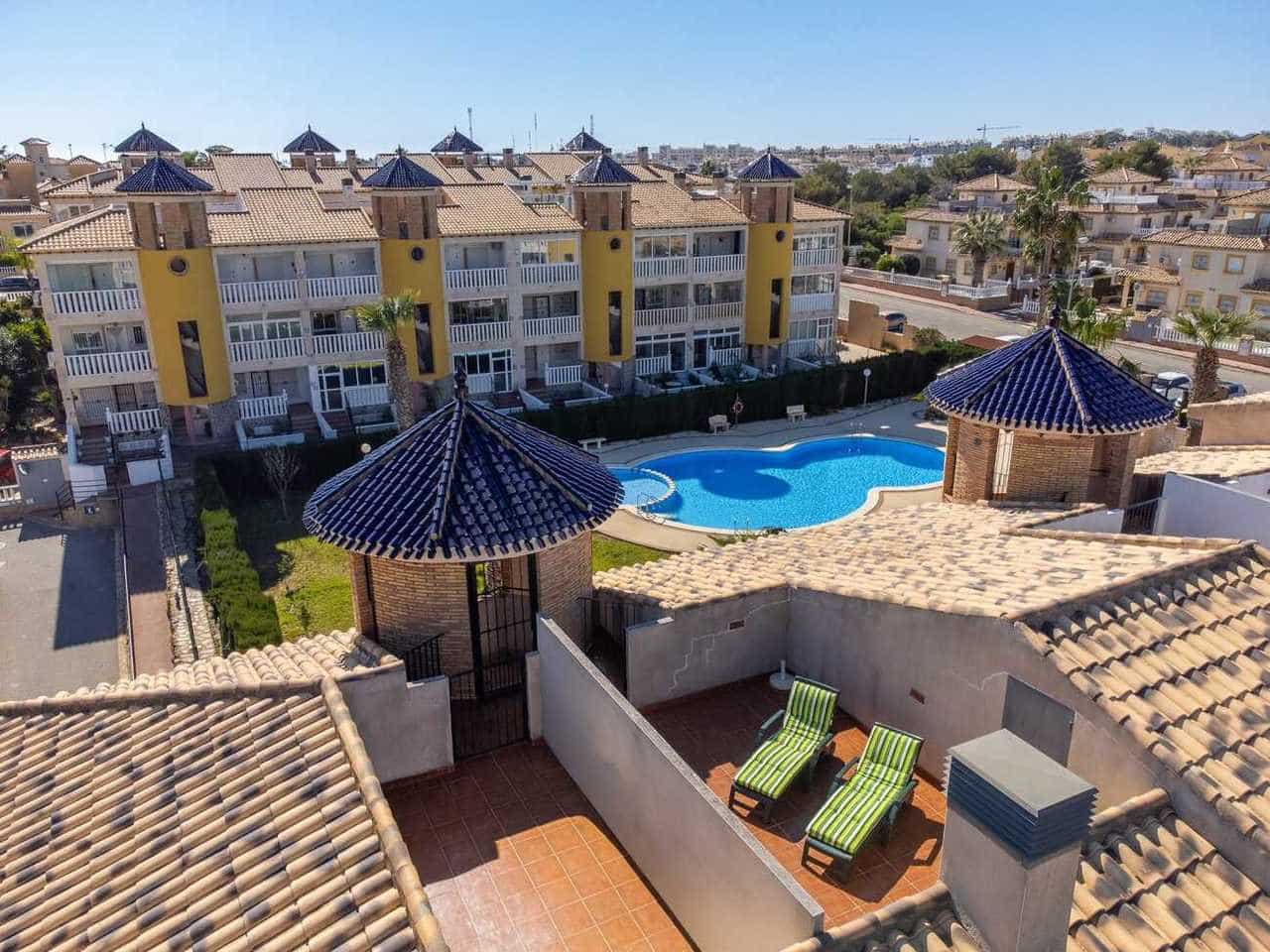 2 camera da letto Attico in vendita in Villamartin - 139.950 € (Rif: 9817798)