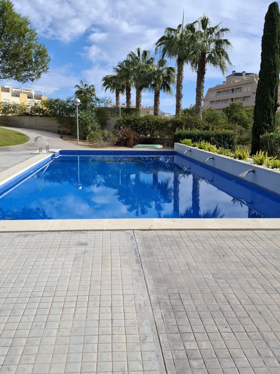 3 Zimmer Apartment zu verkaufen in Villamartin - 299.900 € (Ref: 9817799)