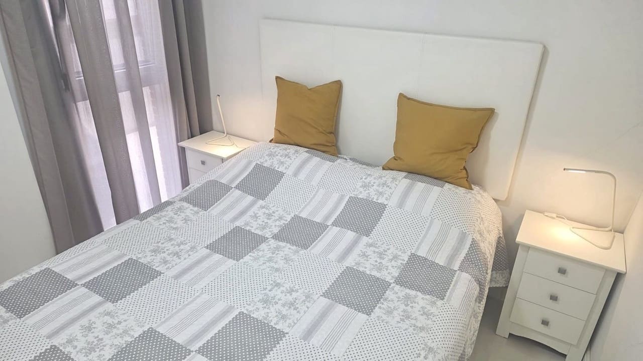 3 Zimmer Apartment zu verkaufen in Villamartin - 299.900 € (Ref: 9817799)