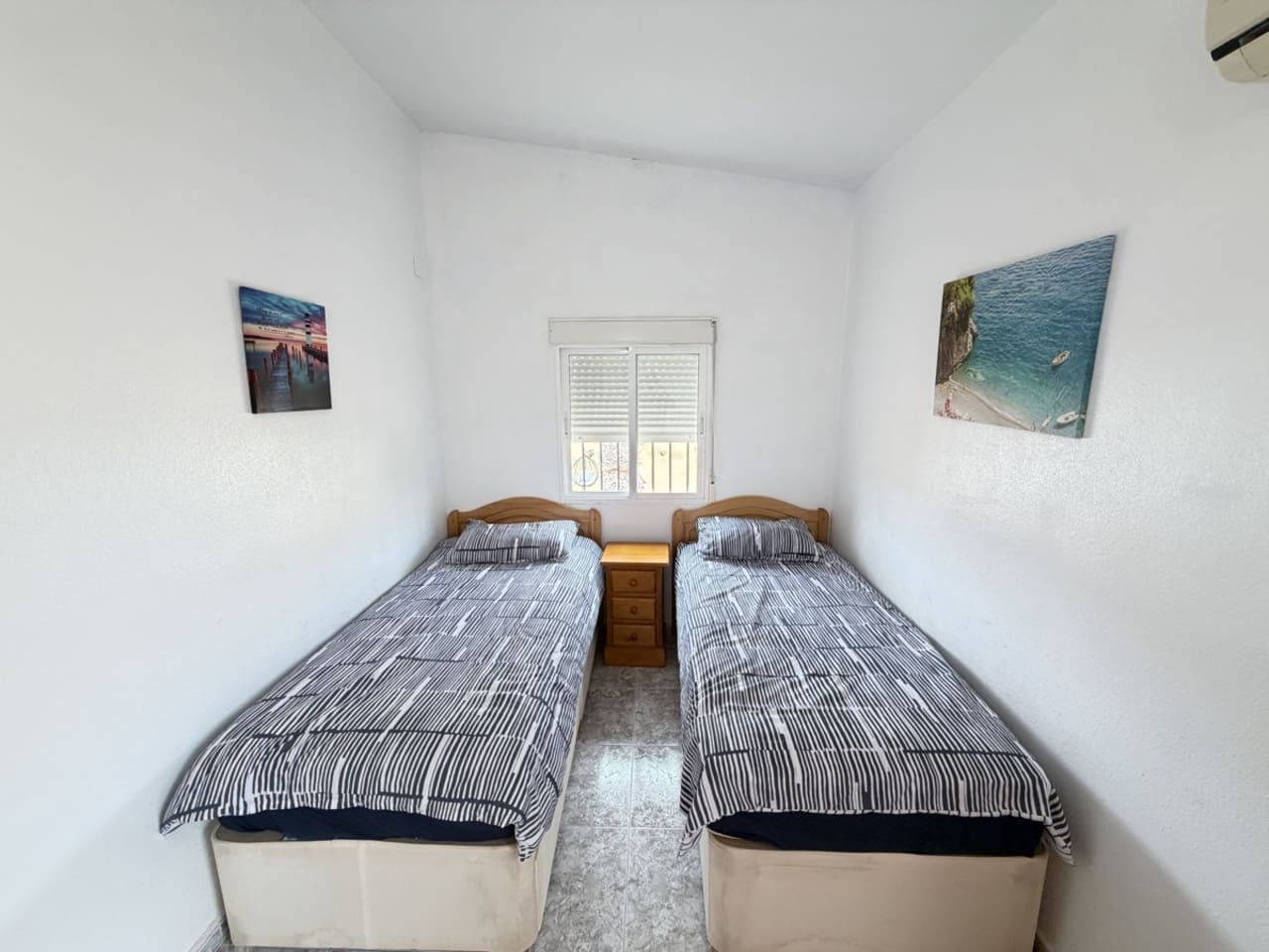 4 camera da letto Villa in vendita in Villamartin con piscina garage - 385.000 € (Rif: 9817801)