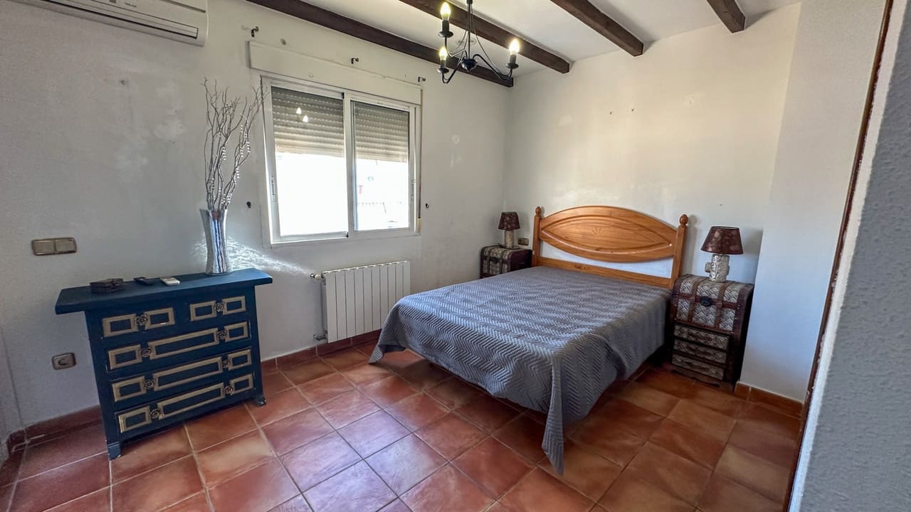 3 bedroom Townhouse for sale in San Miguel de Salinas - € 299,999 (Ref: 9820014)