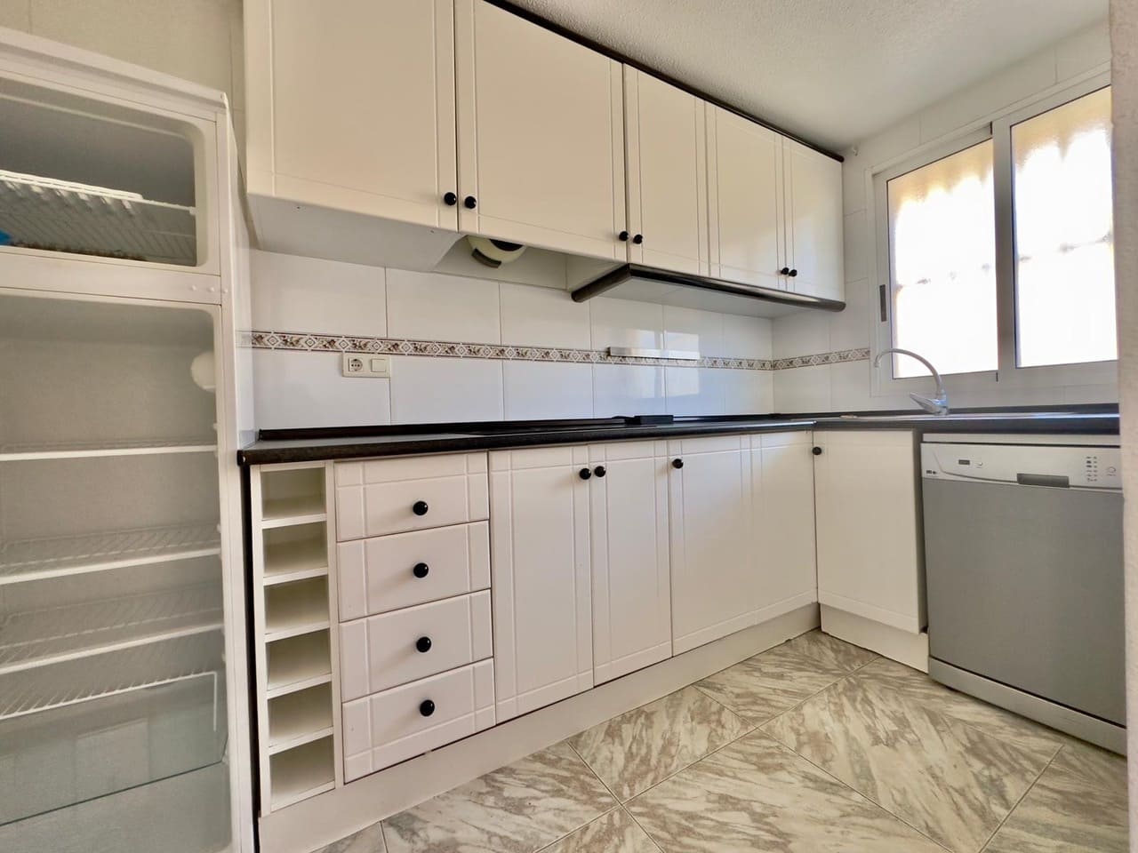 2 chambre Appartement à vendre à Torrevieja avec piscine - 199 000 € (Ref: 9820019)