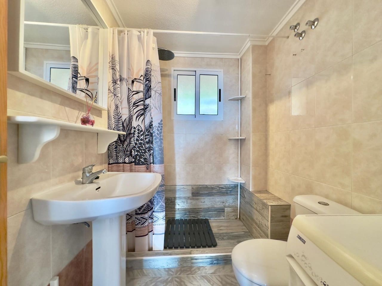 2 chambre Appartement à vendre à Torrevieja avec piscine - 199 000 € (Ref: 9820019)
