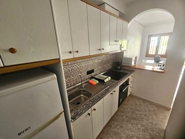 2 Zimmer Bungalow zu verkaufen in Dehesa de Campoamor, Orihuela mit Pool - 185.000 € (Ref: 9822352)